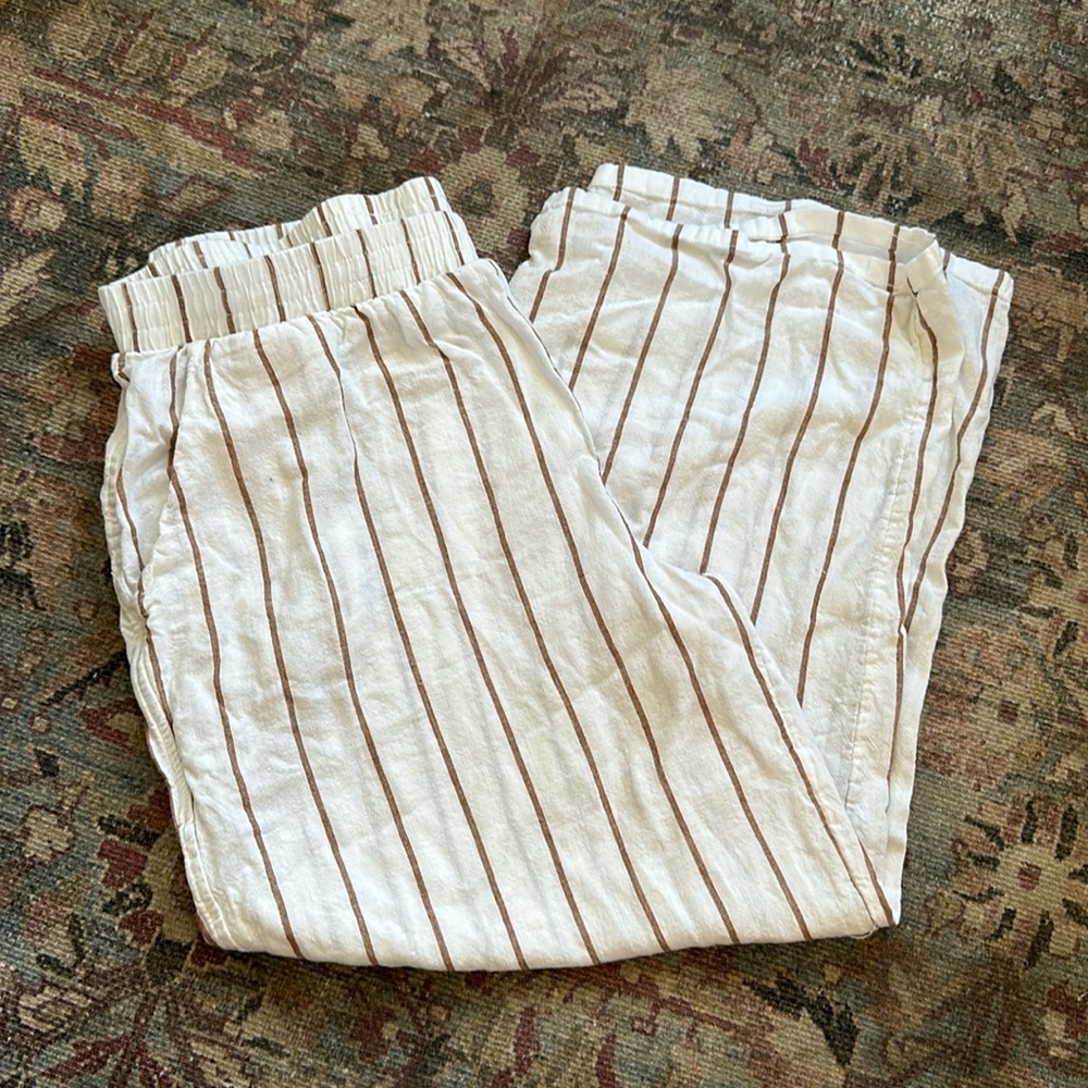 Ankle pants